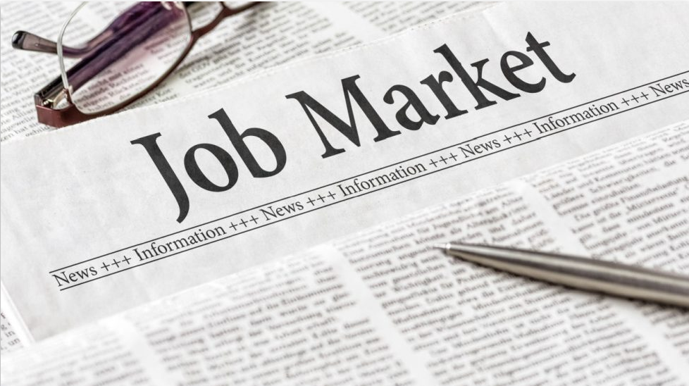 10 Smart Job Search Tips That Will Help You Get Hired Faster